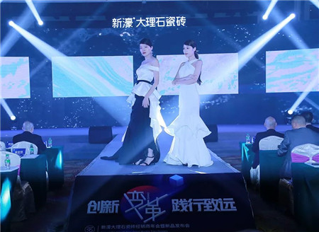 图七：大宅系列产品宣传画.jpg
